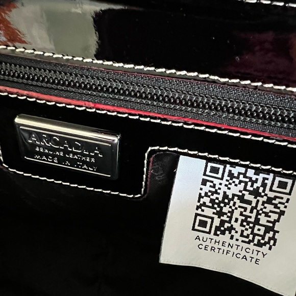 NWT ARCADIA 1473 PATENT LEATHER SATCHEL HANDBAG PURSE MADE IN ITALY - Picture 7 of 11